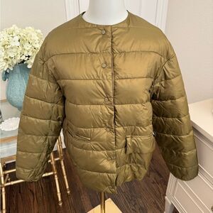 OOF WEAR BOMBER Olive